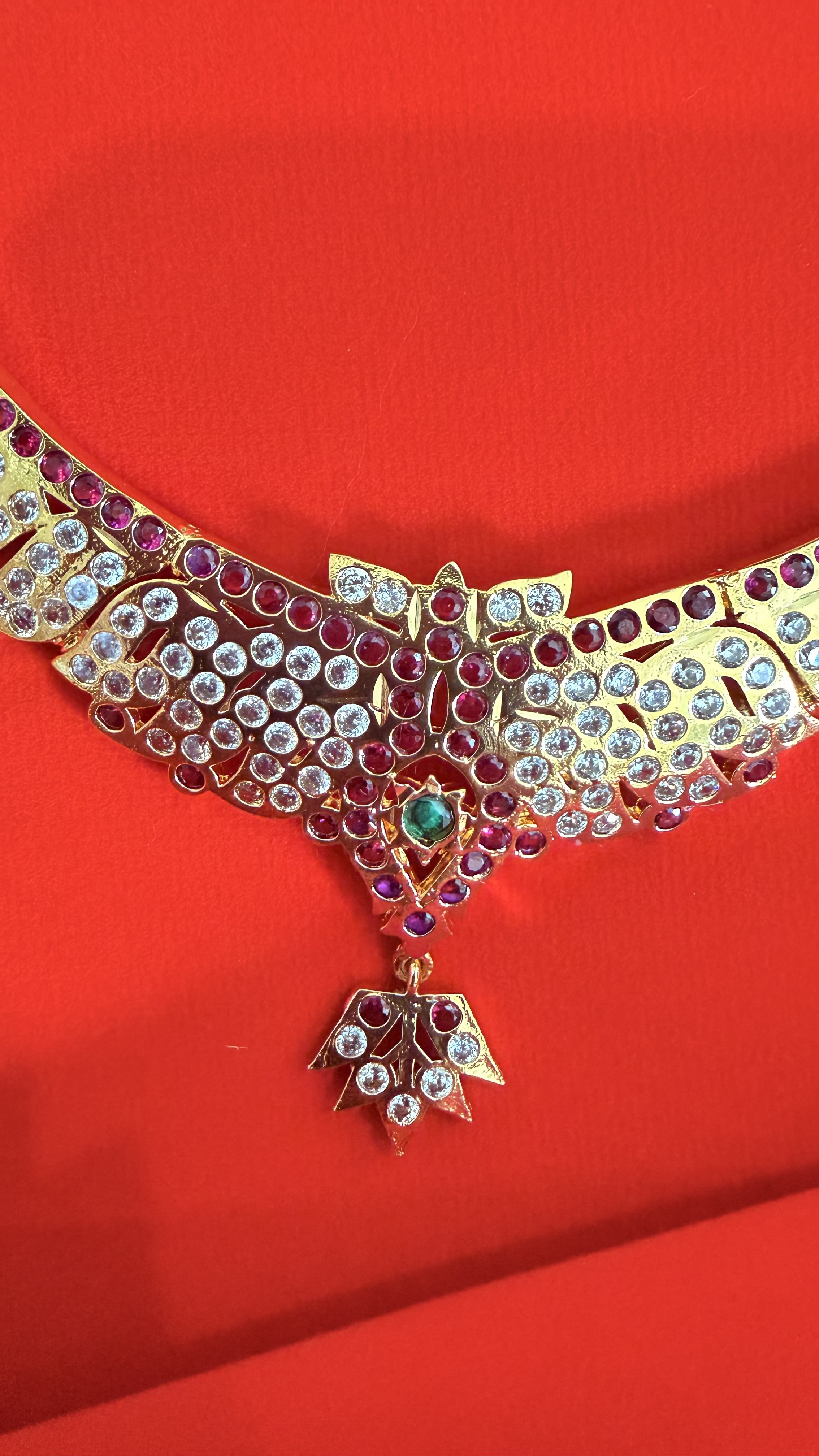 Vintage collection ralla necklace