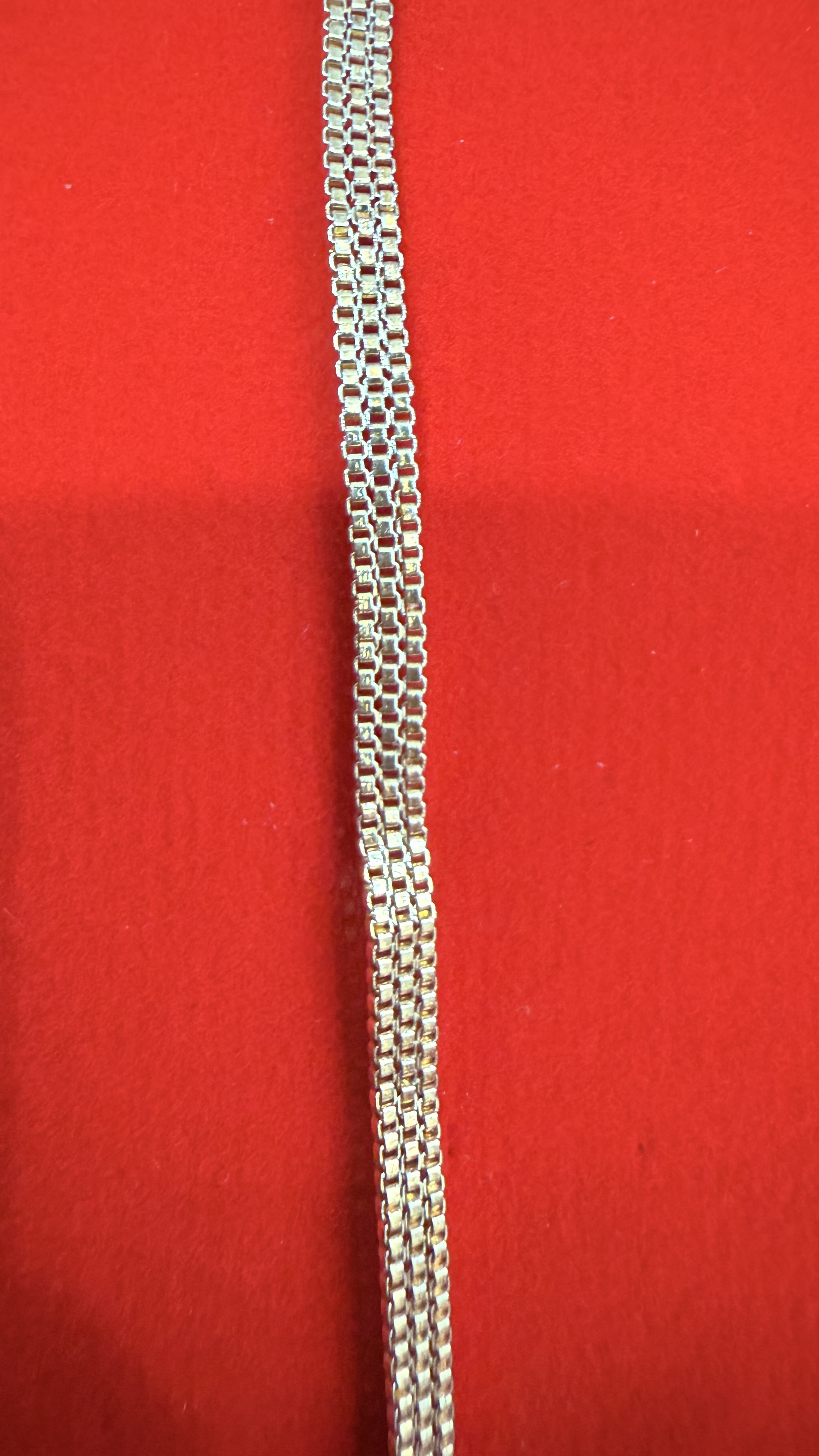 Flat Mesh Chain