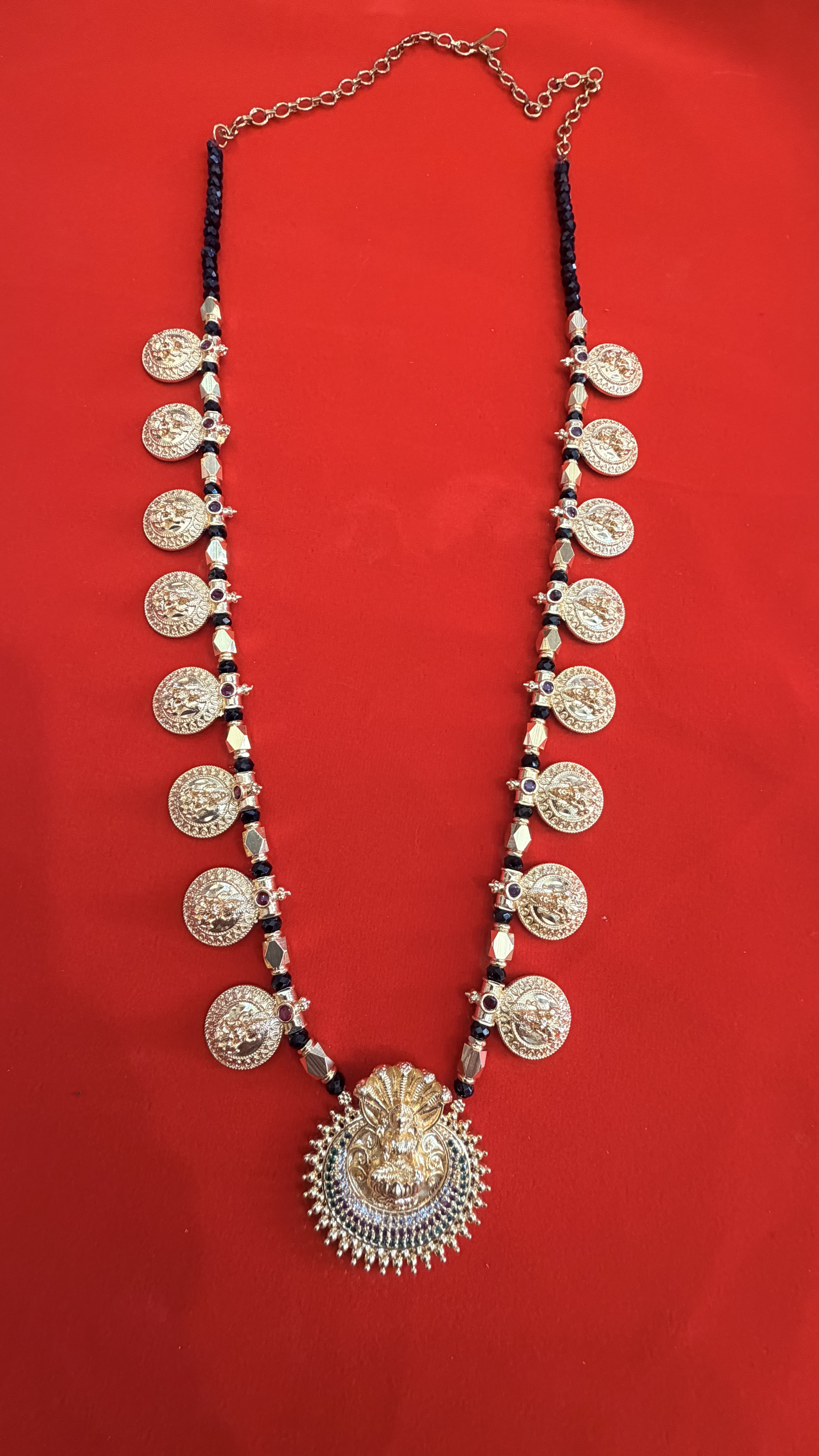 Lakshmi Kasu Danda (OR) Nagaram haram