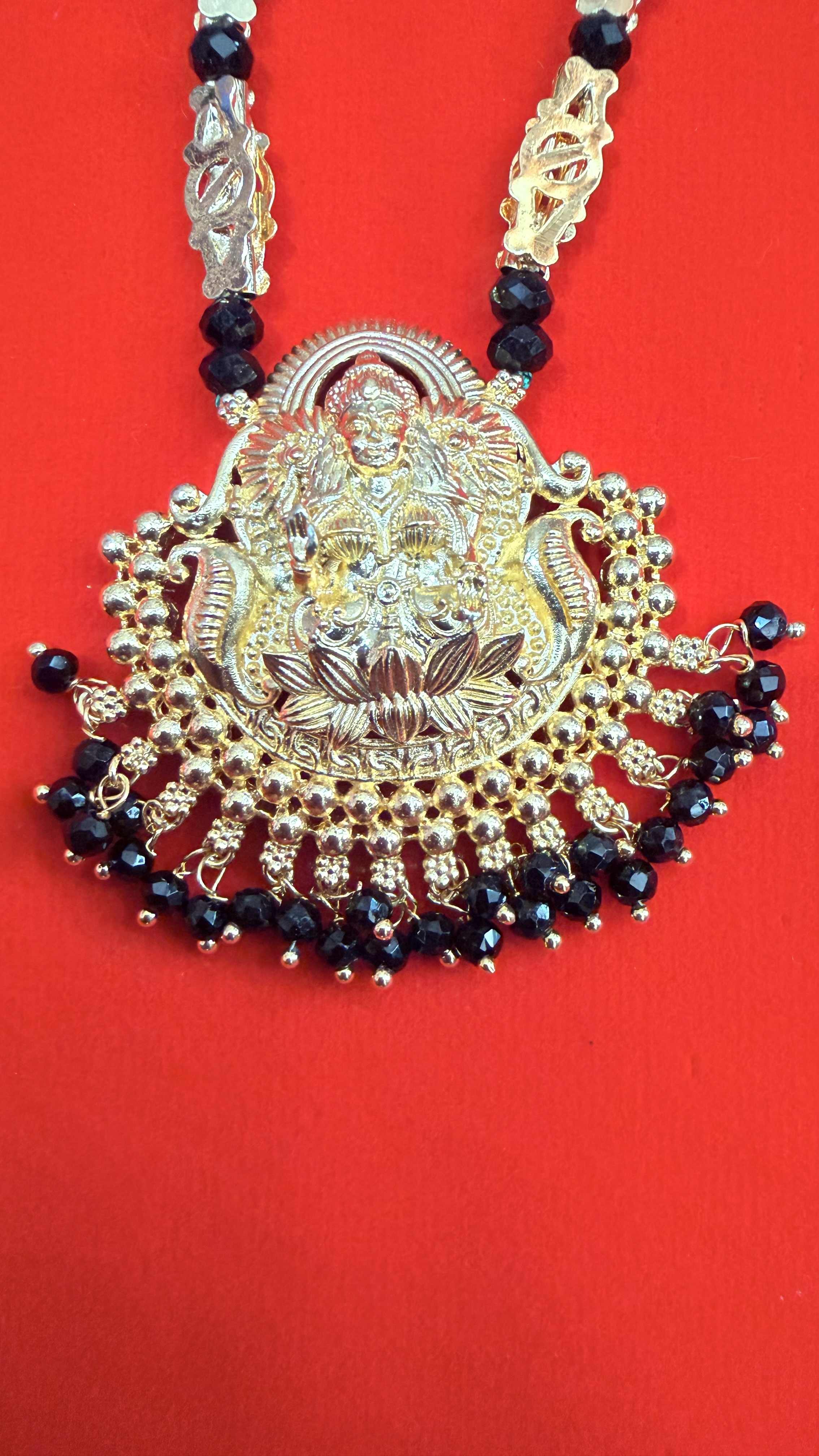 Lakshmi pattila golusu & gottala golusu